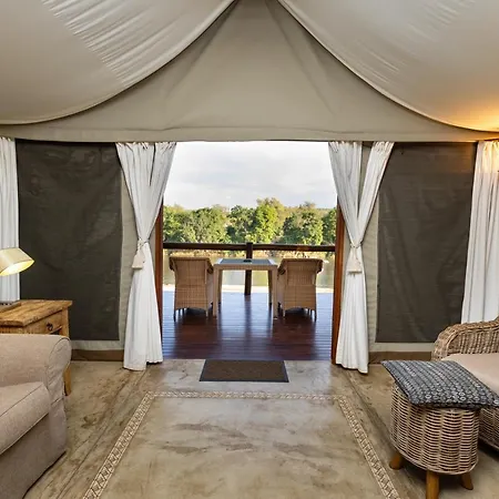 Nyati Safari Lodge Hoedspruit Exterior photo