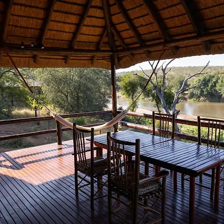 Nyati Safari Lodge Hoedspruit Exterior photo