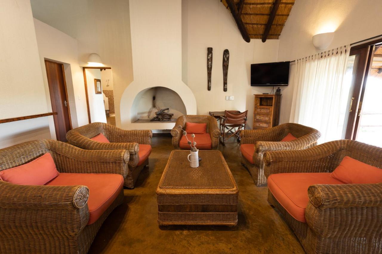 Nyati Safari Lodge